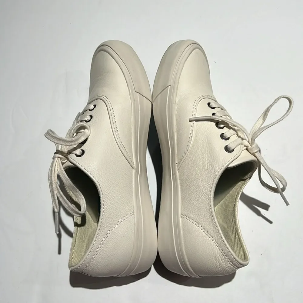 SeaVees‎ Legend Sneaker/white tumbled leather/size 7.  B61